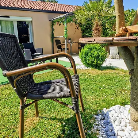 Lovenature Bed and breakfast 3*